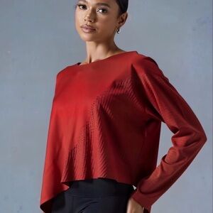 Crea Concept Women's Red Asymmetric Long-Sleeve Top